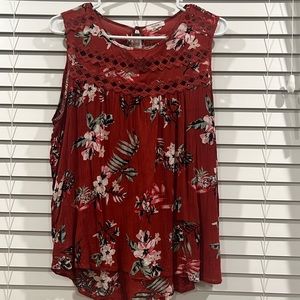 Maurice’s Tank Top—Size XL